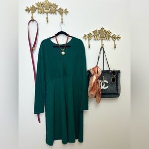 Cozy Chic Emerald soft sweater dress Xl ptp 24.5” plus stretch with belt